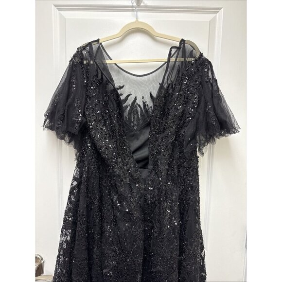 MAC DUGGAL Size 22 Black 20477 Flutter Sleeve Embellished Cocktail Midi Dress - Picture 8 of 10